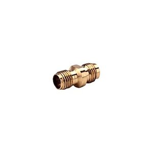 Keysight 11904B: 2.4 to 2.92 mm Adapter for 11900 Series, DC-40 GHz