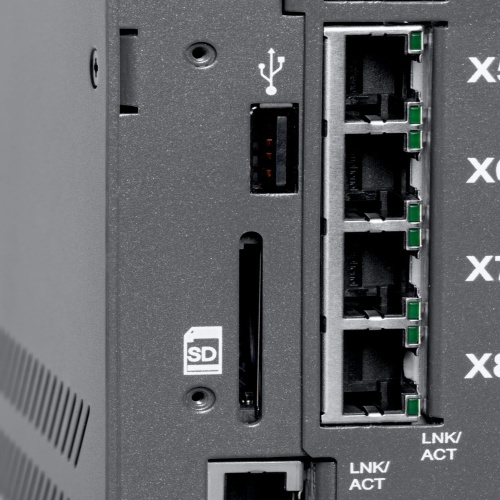 Phoenix-1471547__3.jpg