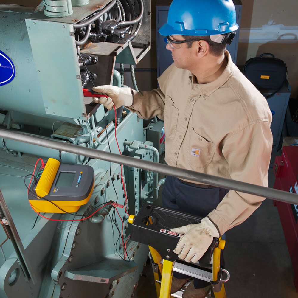 Fluke-1555-KIT3.jpg